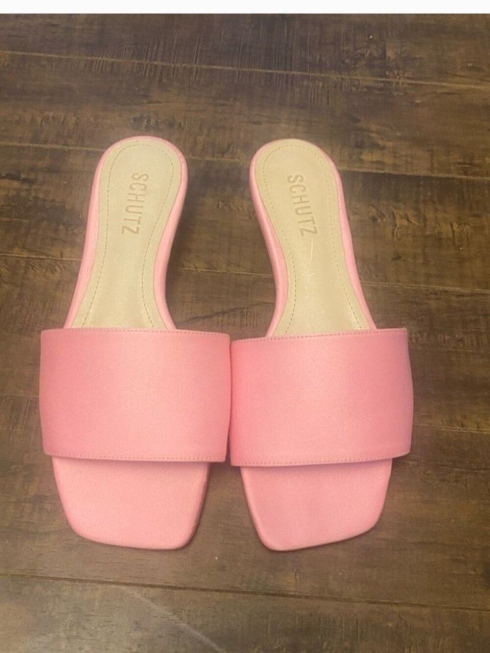 Pink SCHUTZ satin Sandal.